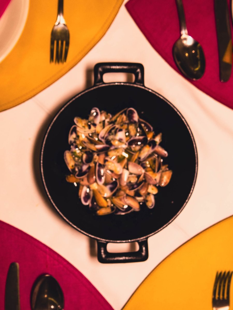 Un bocado del mar que te transporta a la costa andaluza 🌊💛 #BarNerva