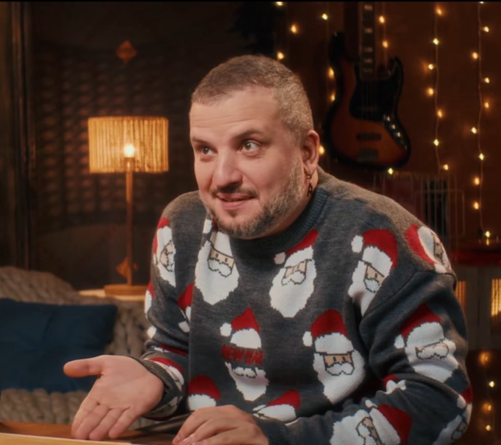 thatisksai's tweet image. серж и поз в данном выпуске просто чуваки с фильма хенговер - за всё приключение один залез женщине в корсет и поблевал а на другого просто поблевали
я думаю стопроцентное браво🤌🏻🤌🏻🤌🏻