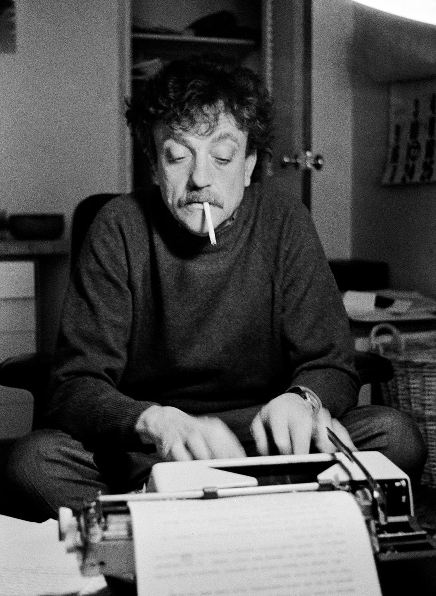 Saganismm's tweet image. “Dear future generations: Please accept our apologies. We were rolling drunk on petroleum.”

― Kurt Vonnegut