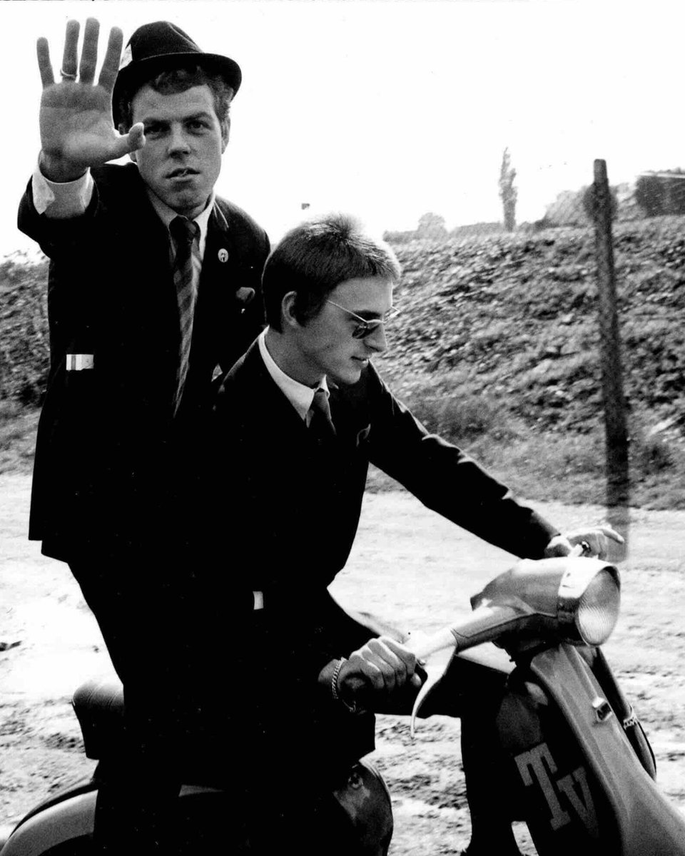 paulwellerHQ's tweet image. Kicking off 2026 in the right sort of way...

📸 Peter Anderson