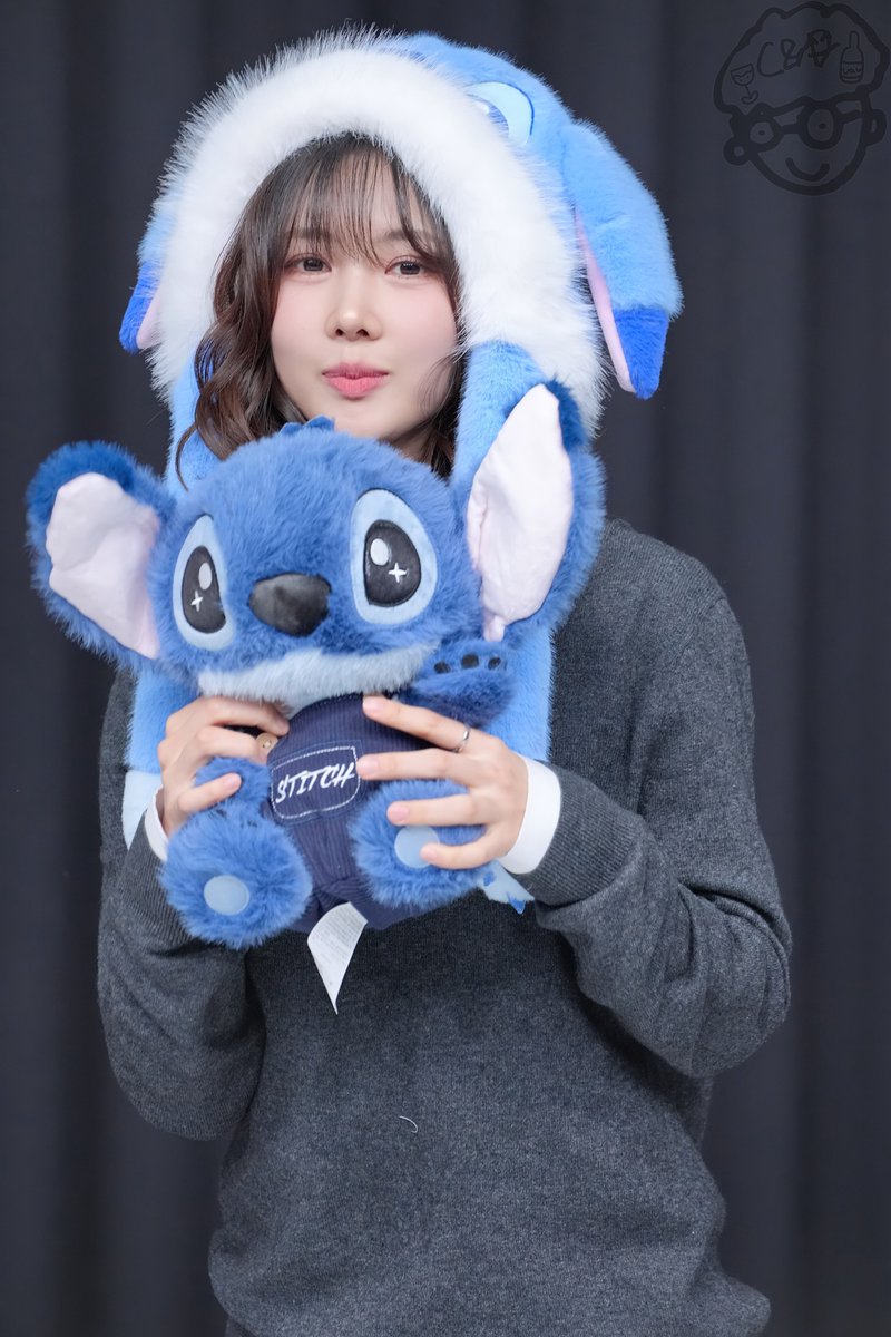 chieh_c1's tweet photo. 260103 SW FANSIGN

#유아유 #UAU
#YOOHYEON #유현
#Dreamcatcher_UAU https://t.co/VNPEZWzELT