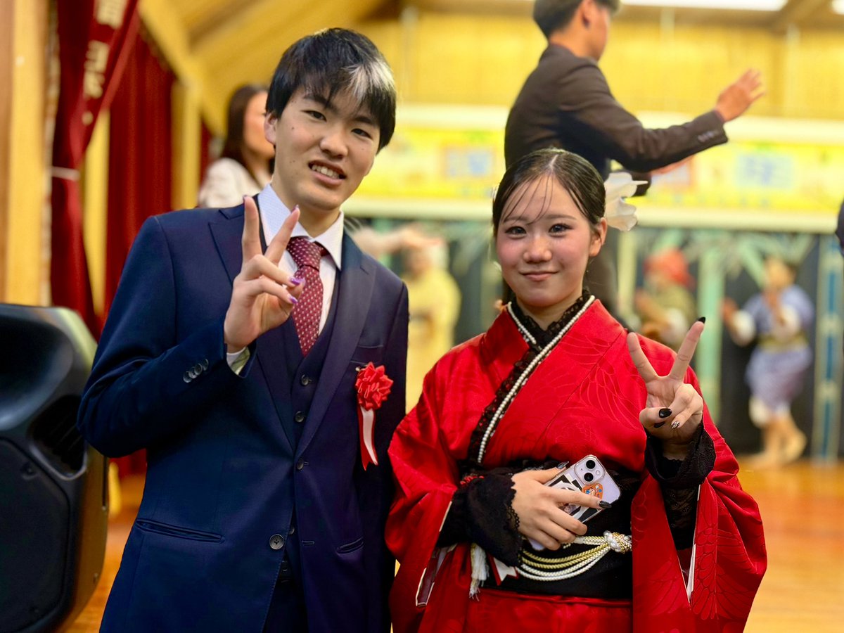 valcan2010's tweet photo. 2026 竹富島

『新年成人合同祝賀会』

今年成人を迎えたのはこちらのお二方

㊗️おめでとうございます🎊

https://t.co/QjT8klHtF6 https://t.co/VNfkeHyU6j