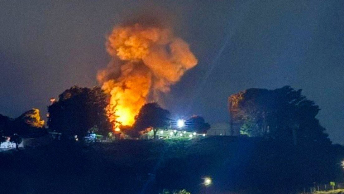 🇨🇺🇻🇪#Venezuela denuncia «gravísima agresión militar» de Estados Unidos en Caracas, Miranda, Aragua y La Guaira, activando planes de defensa y el «estado de Conmoción Exterior» ante la comunidad internacional. 

juventudrebelde.cu/internacionale…