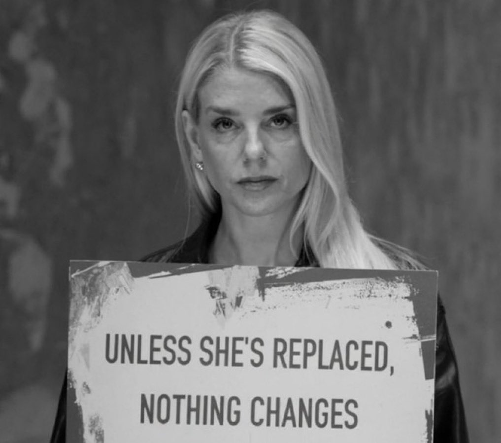 Pres Trump, what’s going on with Pam Bondi?

The stakes are too high. This moment demands strength and swift actions.

Something is off … Is it judgment? Sharpness? Experience? Ability to handle the workload?

🚨Hesitation is NOT an option.

Who agrees Bondi is wrong for the