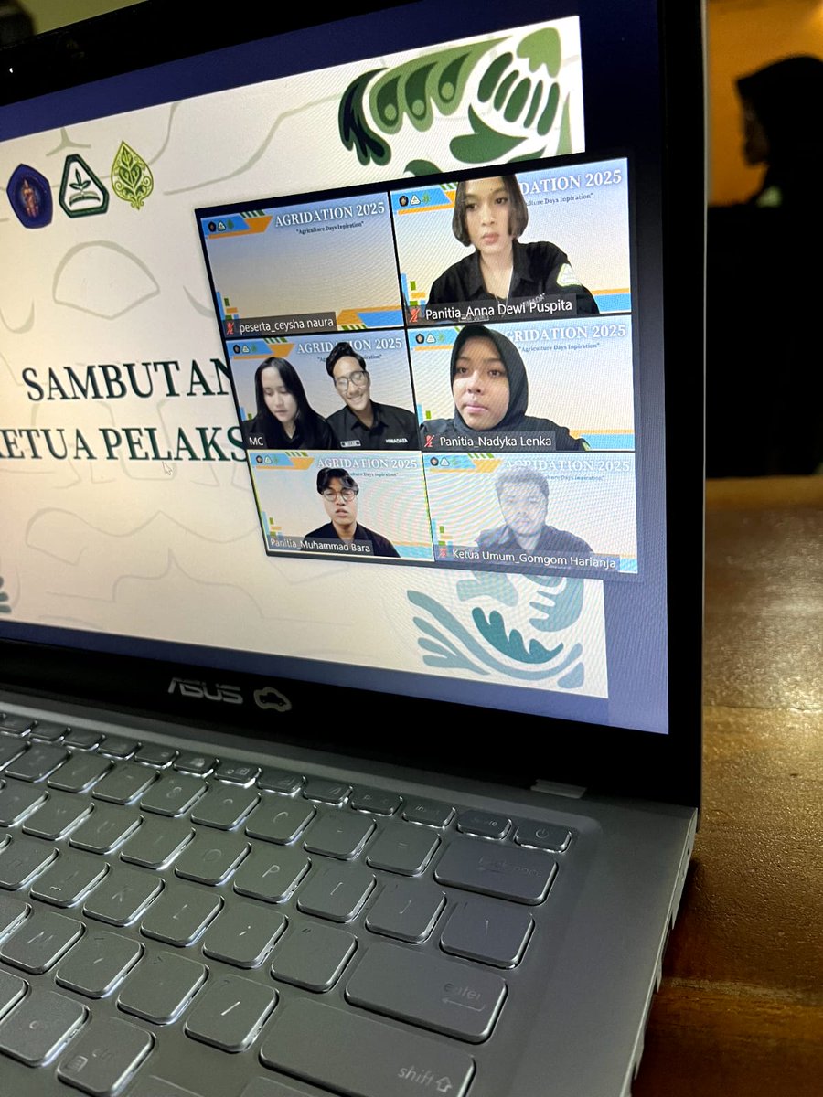 himadataub26 tweet picture