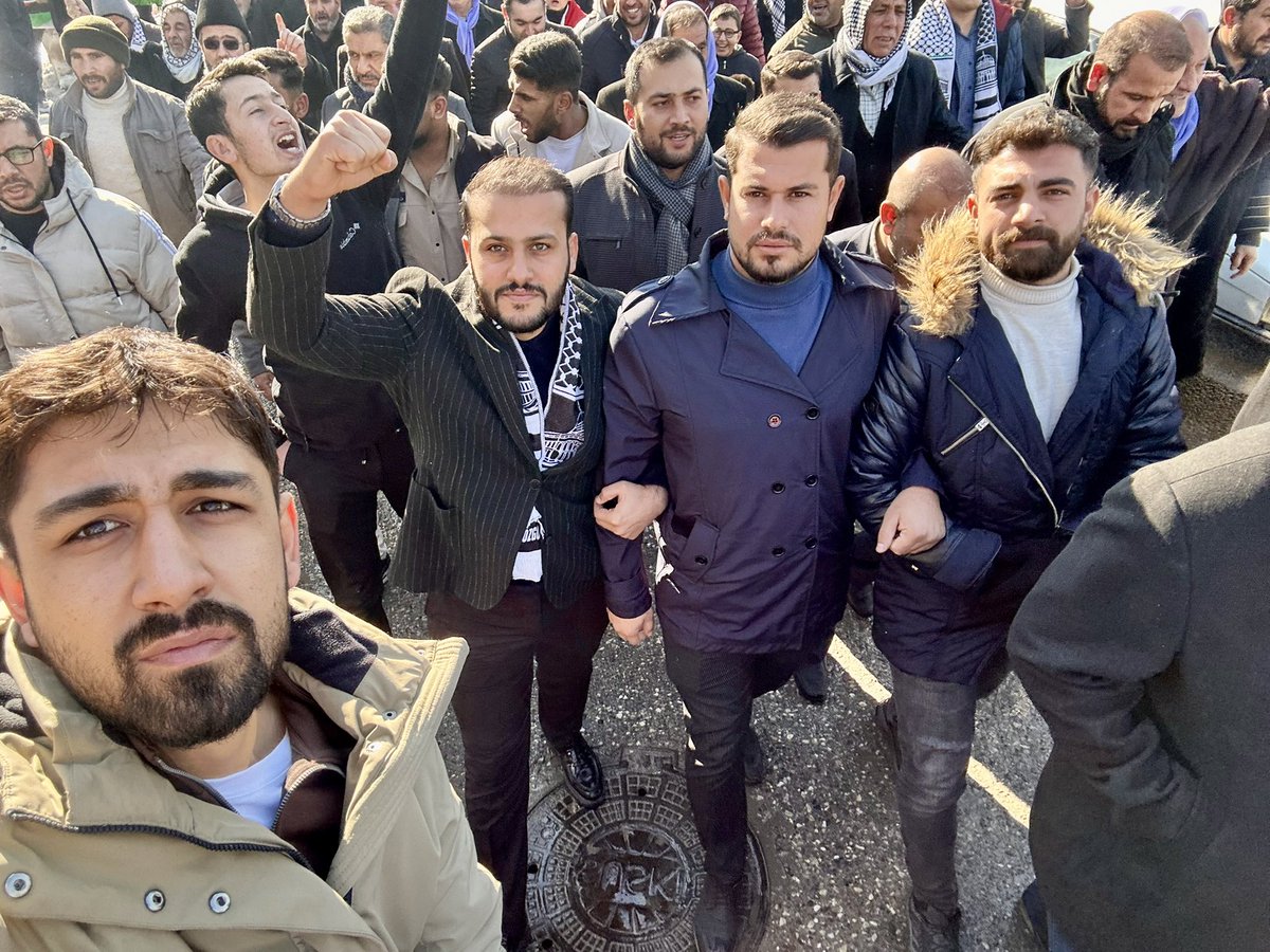 SalihAldeniz5's tweet photo. Geri durmadık,durmayacağız!🇹🇷🇵🇸

#GazzeÇağrısı https://t.co/AP0LdRCKi0