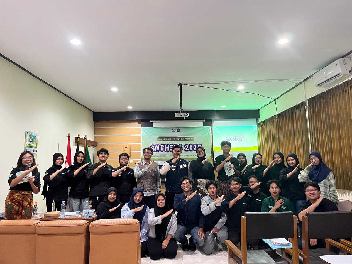 himadataub26 tweet picture