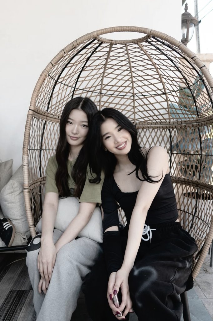 Yooncoae's tweet photo. https://t.co/ustSQW3F7e