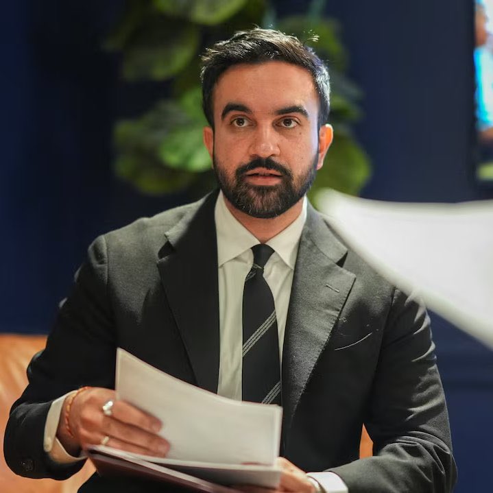 📍New York Belediye Başkanı Zohran Mamdani, 

görevinin ilk gününde İsrail’e destek için imzalanan tüm kararları yürürlükten kaldırdı.

Başına bir iş gelmese bari…