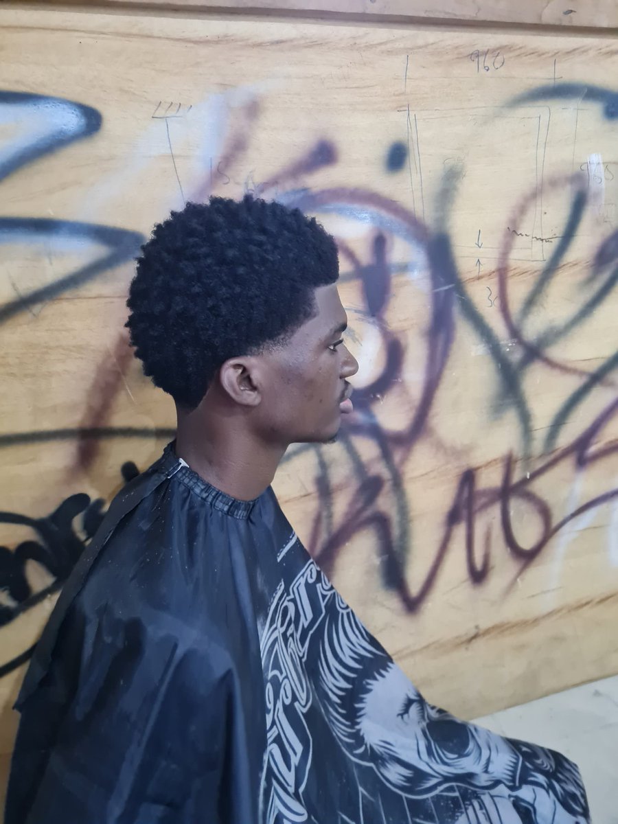 HorizonEth74's tweet image. 🪐🤺
#taperfade #barbershop
#StrangerThings