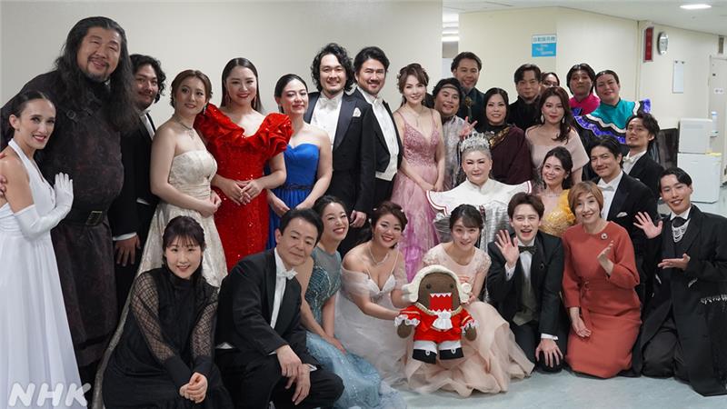 #ニューイヤーオペラ コンサート
ご覧いただきましてありがとうございました。

#NHKONE での見逃し配信もございます。
web.nhk/tv/pl/series-t…

生放送でご覧になった皆さんも、
鑑賞に役立つ解説やおしゃべりが楽しかった
「裏トーク」をお楽しみいただくのもオツですぞ。