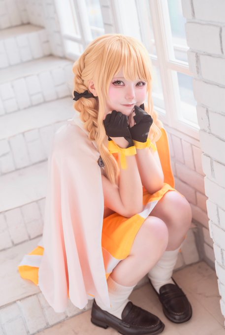 Twitterのコスプレ画像23