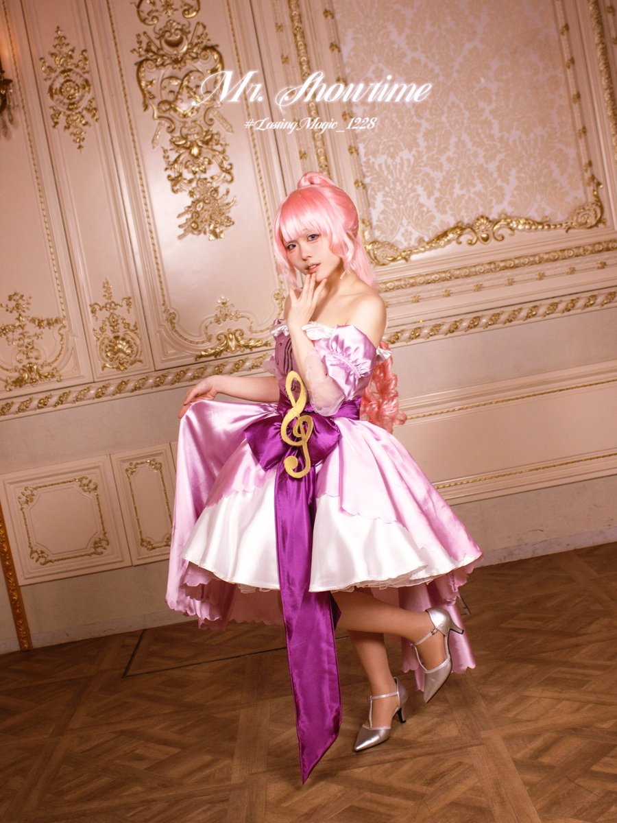 HukaCos's tweet photo. ⚠︎Cosplay / 🌈🕒 💞🦩

✧┈┈┈┈┈┈┈✧┈┈┈┈┈┈┈✧

     止まれないまま It's showtime!!

✧┈┈┈┈┈┈┈✧┈┈┈┈┈┈┈✧

📸@saaa_cam 
 #LastingMagic_1228 https://t.co/VPhRCSEtk5