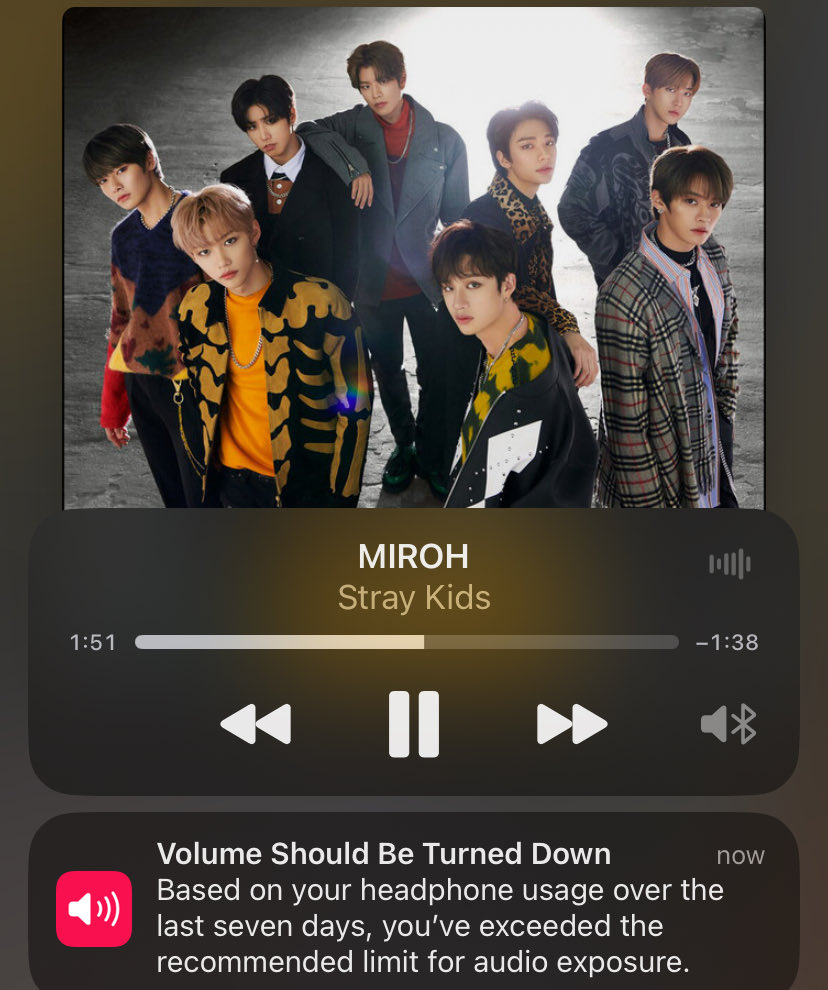 minchansidebae's tweet image. IT ISNT LOUD ENOUGH