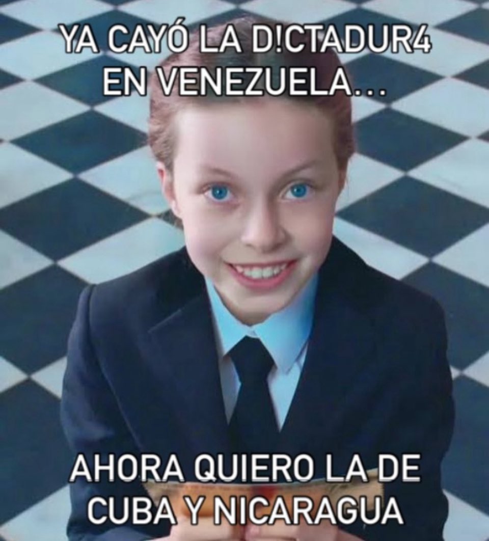 Memes Universidad Nacional tweet media