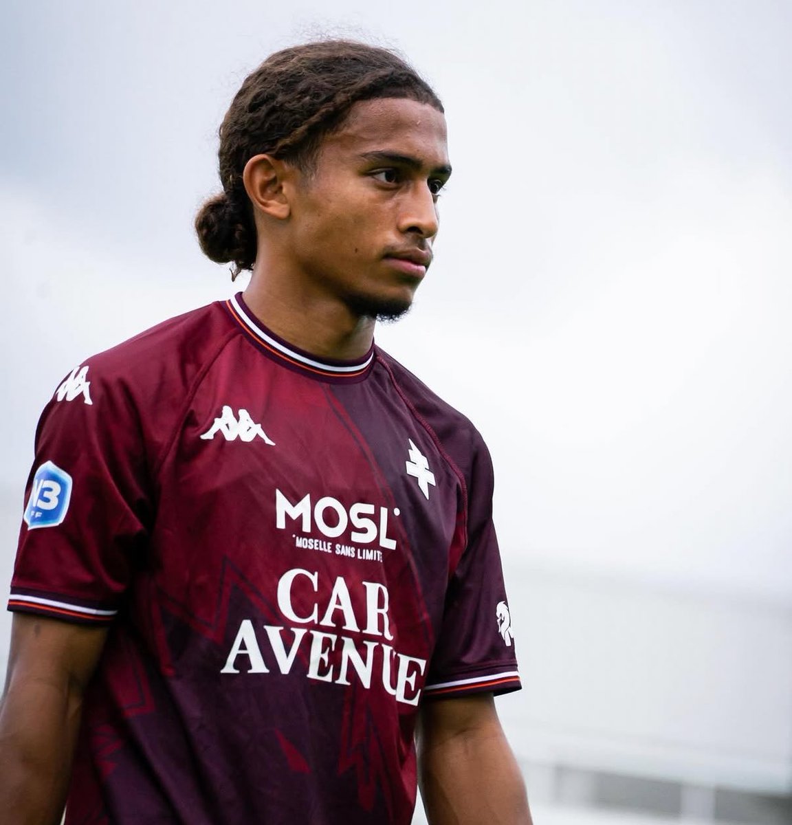 ActuFoot_'s tweet image. 🚨 « 𝗜𝗟 𝗘𝗦𝗧 𝗥𝗘𝗣𝗔𝗥𝗧𝗜 𝗔̀ 𝗟’𝗜𝗡𝗧𝗘́𝗥𝗜𝗘𝗨𝗥 𝗣𝗢𝗨𝗥 𝗦𝗢𝗥𝗧𝗜𝗥 𝗦𝗔 𝗣𝗘𝗧𝗜𝗧𝗘-𝗔𝗠𝗜𝗘 𝗗𝗘𝗦 𝗙𝗟𝗔𝗠𝗠𝗘𝗦. » 😳

Christophe Hutteau, agent de Tahirys Dos Santos, apporte des précisions sur son joueur qui a été grièvement blessé lors de l’incendie de…