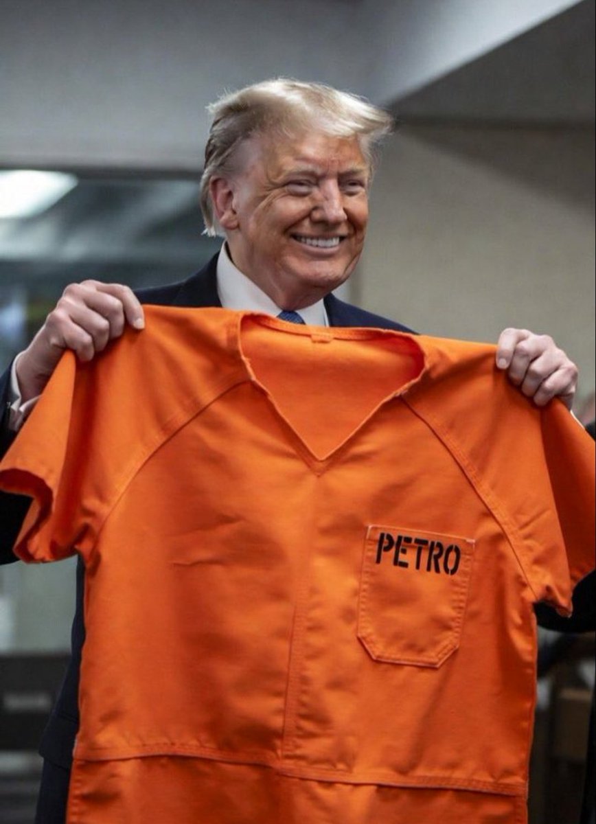 MarMariella1107's tweet image. ¡¡América será fumigada de todo vestigio del comunismo y del socialismo del siglo XXI!!

@petrogustavo, el siguiente eres tú. Prepárate para que no te hagas la c...a, como tú sobrenombre.
#MakeAmericaFreeAgain