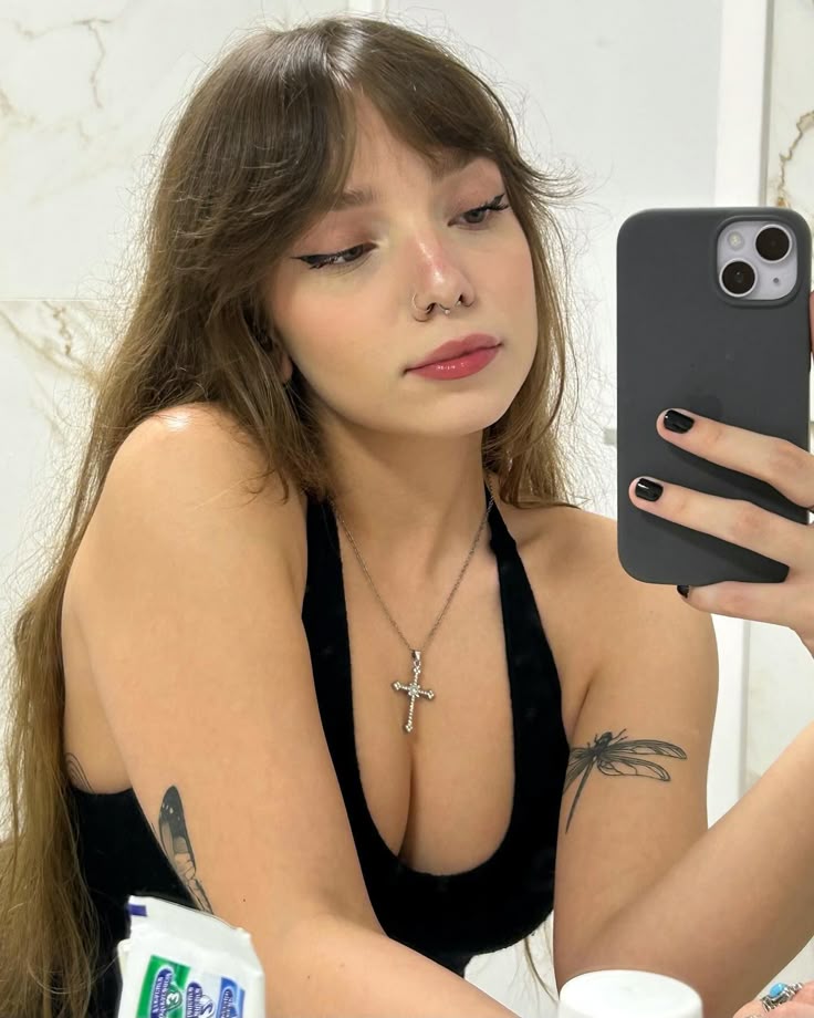 ㅤㅤㅤㅤㅤㅤㅤㅤㅤ
   ⠀ ⠀   ⠀Get to know me. 2026  
⠀ 
⠀ —⠀ Name : Rosetta
⠀ —⠀ Height : 1,57
⠀ —⠀ Sign : 
⠀ —⠀ Age : 24
⠀ —⠀ Status : solteira
⠀ —⠀ Fav Season :  primavera
⠀ —⠀ Fav Color : rosa