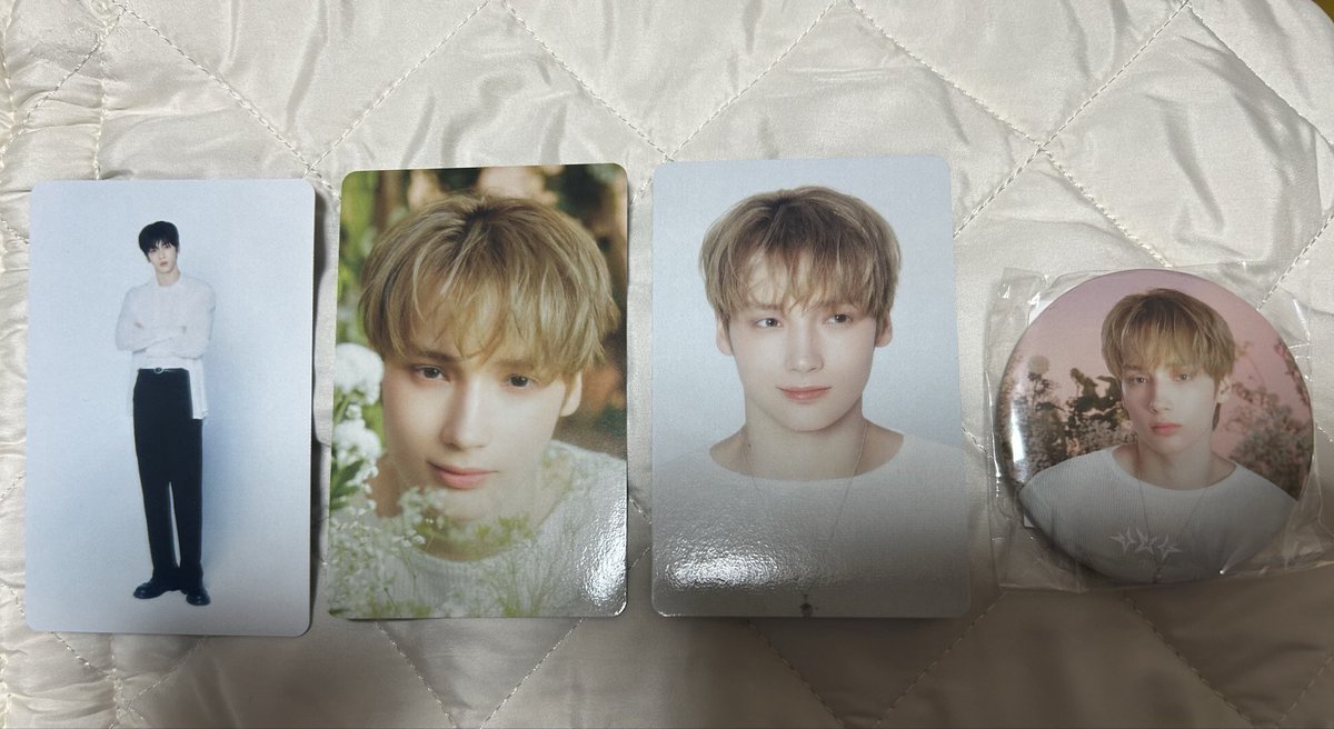 もんろー tweet media