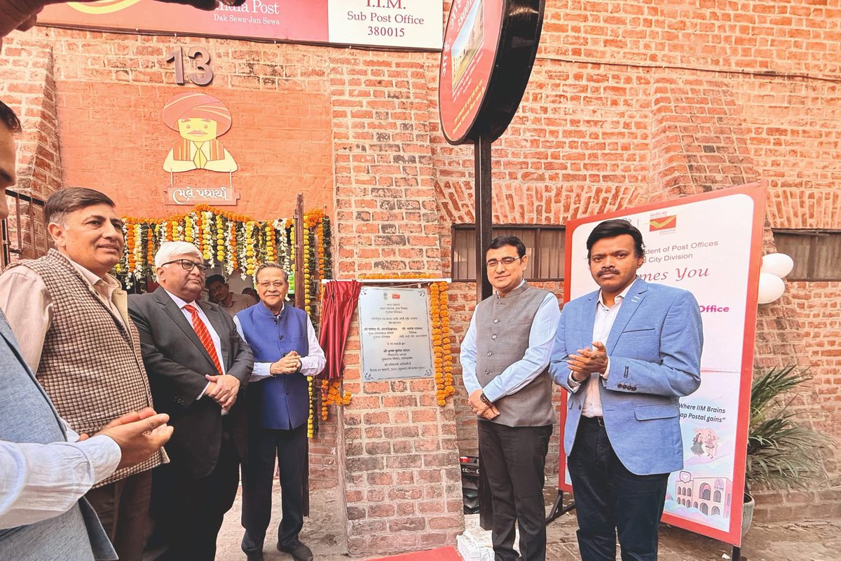 kkyadava's tweet photo. 2nd N-GEN #PostOffice of #Gujarat inaugurated at @IIMAhmedabad, co-created by students with @IndiaPostOffice on the philosophy ‘Of the students, by the students, for the students.’ It beautifully blends local culture, youthful creativity and modern digital services. 

#IndiaPost https://t.co/cRaRq4Xycr