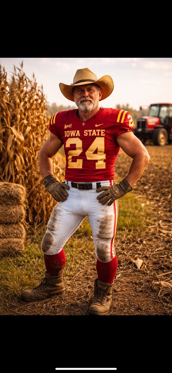 farminmostly's tweet image. With all that’s happening in farming and college football I am declaring for the transfer portal.
Upcoming visits 
-Iowa State University
-my wife and kids
-university of Phoenix  online 
(Next insert standard corny message)
Glory to god for the courage in my next chapter of life