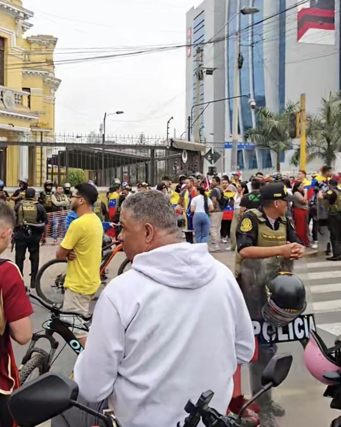 Intervencion Policial tweet media