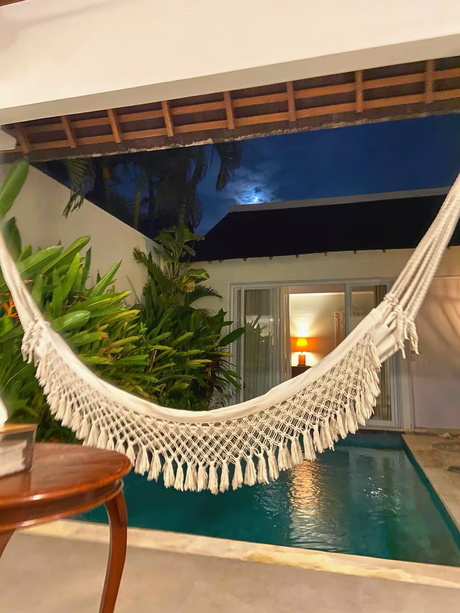 betbies's tweet image. Apapun itu please jangan cepet cepet senen 🙏🏻🥹