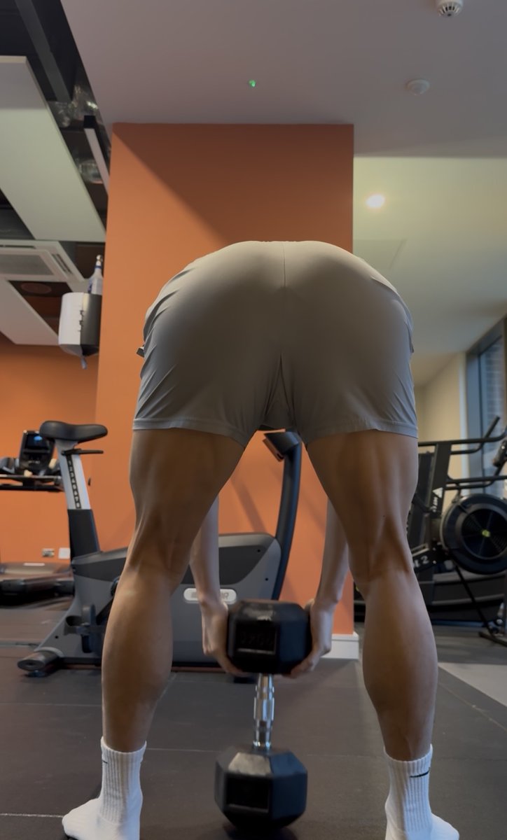 Slut_Tommy tweet media