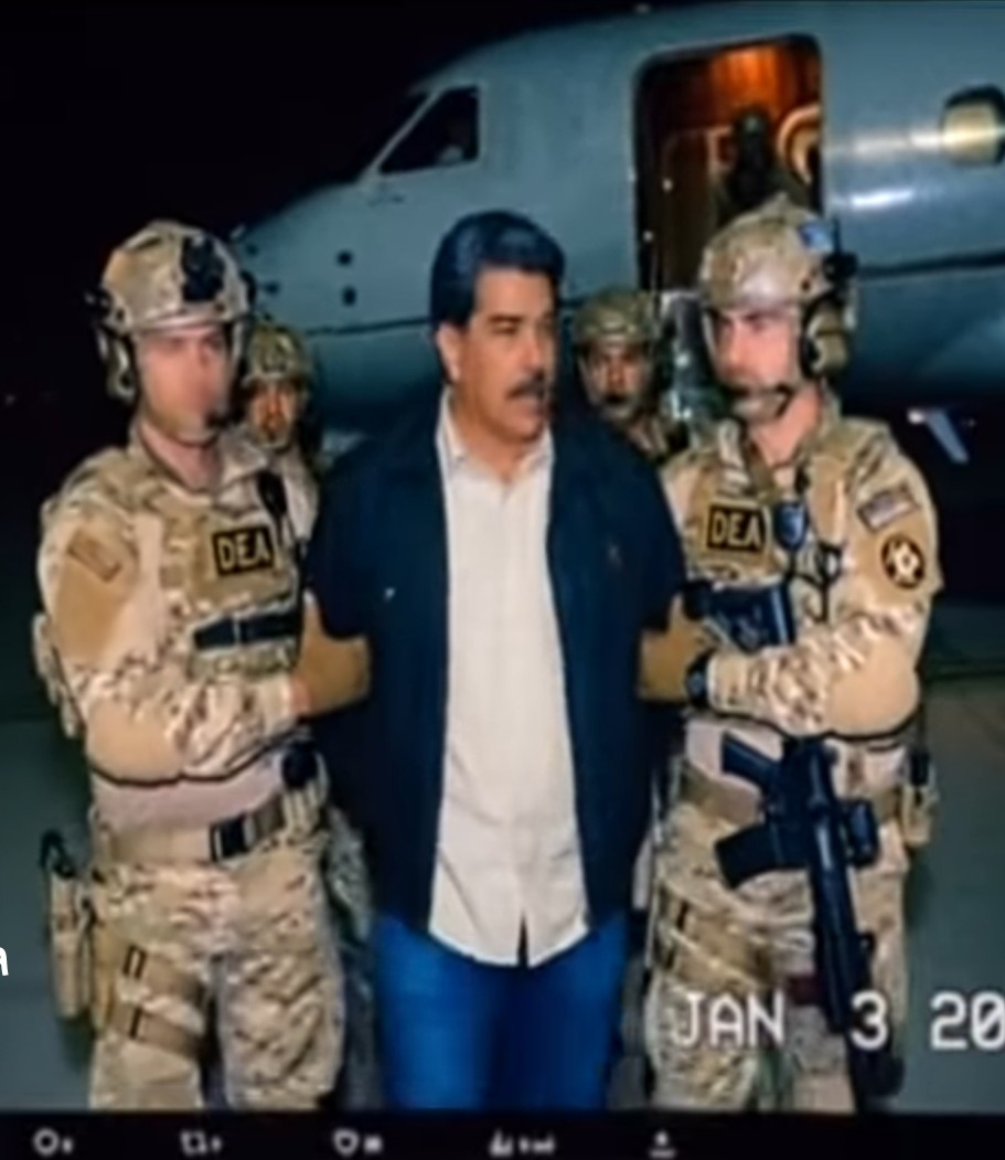 سلام على رجال غزة الأبطال ، لم يخنعوا ولم يخضعوا للإجرام الصهيوني والمجنون الأمريكي.
كيف يتم اختطاف الرئيس بهذه الطريقة ؟؟؟
#ف