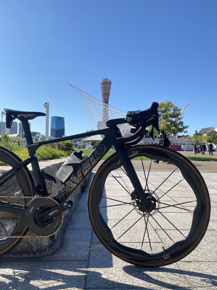 ロード嫌いニキ ニキと聞いてF1レーサーのニキを思い浮かべるニキのインフィニティニキ