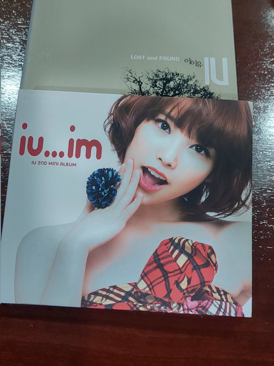 iu...im (IU 2nd Mini Album) 韓国盤　貴重　廃盤　美品 IU's 2nd mini album, IUIM. The design is quite cute. 🥰 With