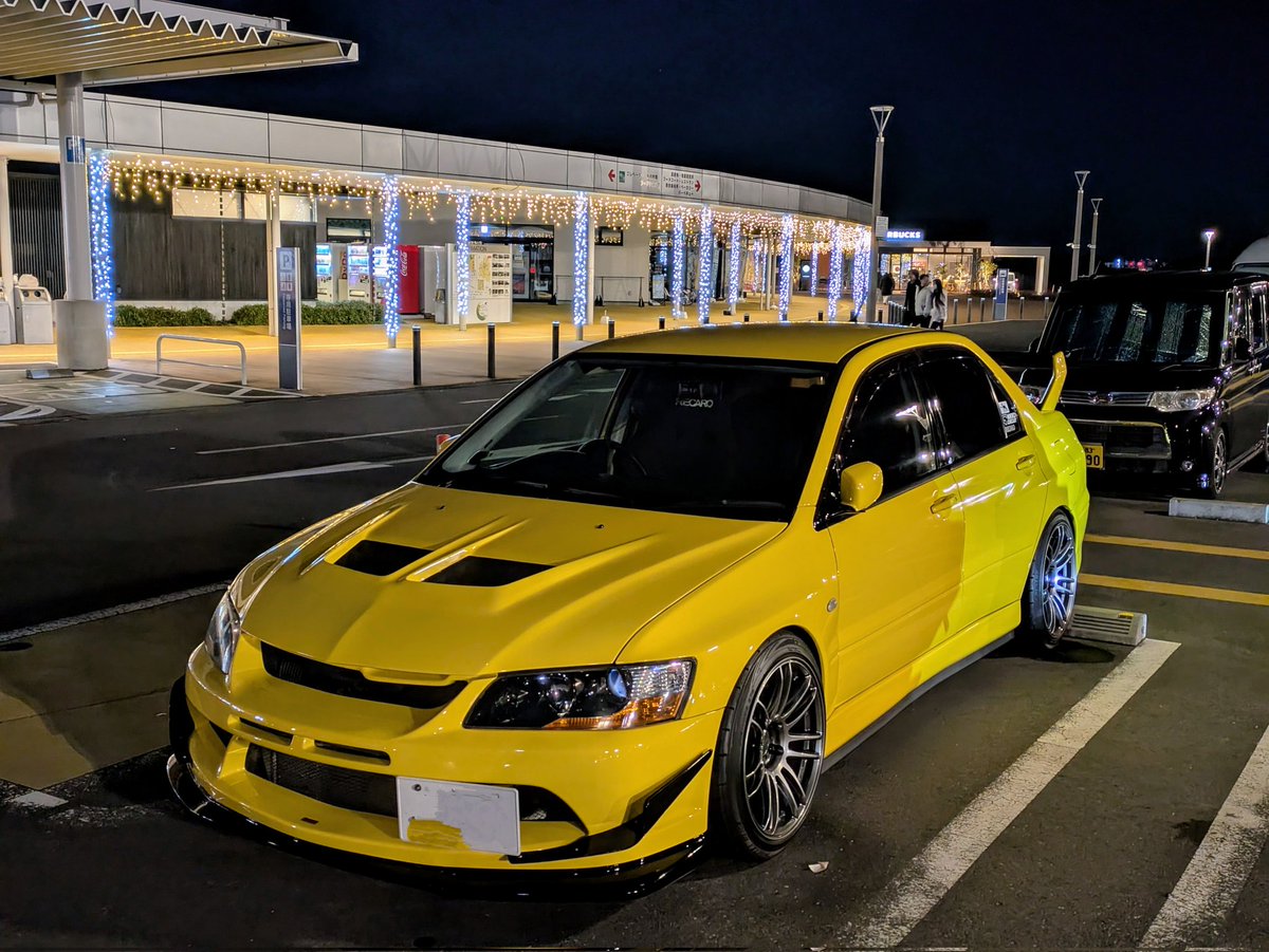 panda_evo7's tweet image. 26年深夜徘徊初め😊