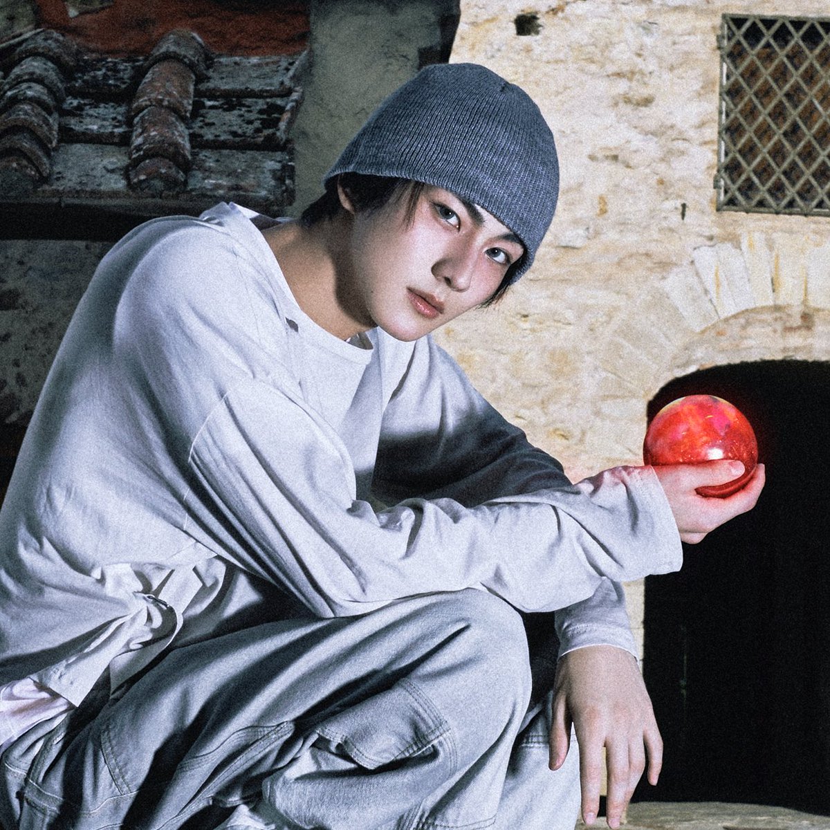 jwkittie's tweet image. jungwon doll face