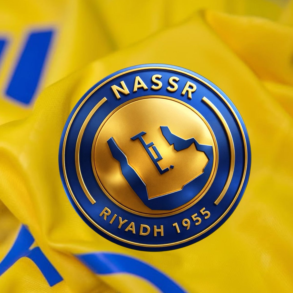 أعزّائي النصراويين
الكثير يلومون المدرب القدير /جيسوس
لأنه يدفع ضريبة الضغط الهجومي الذي
يطالب به الفريق،وفات عليه أن الأسلوب
هذا هو الذي تمّ إستقطاب اللاعبين لكي
يقومون به ويراهن عليه هو كمدرب.

ويجب إستيعاب أن ذلك وإن كان ممتعاً
ويحقّق الإنتصار بشكلٍ لافت ورائع،إلّا أن
له