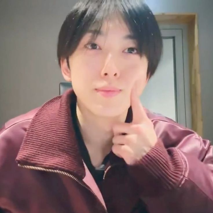 mrurata's tweet image. Isinya pipi, kesukaannya @Lafortezx