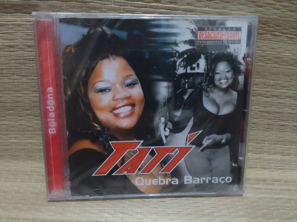 TatiQBOficial's tweet image. This is my album Boladona — you’ve been loving it a lot!
It’s Brazilian funk!❤️🇧🇷🇧🇷