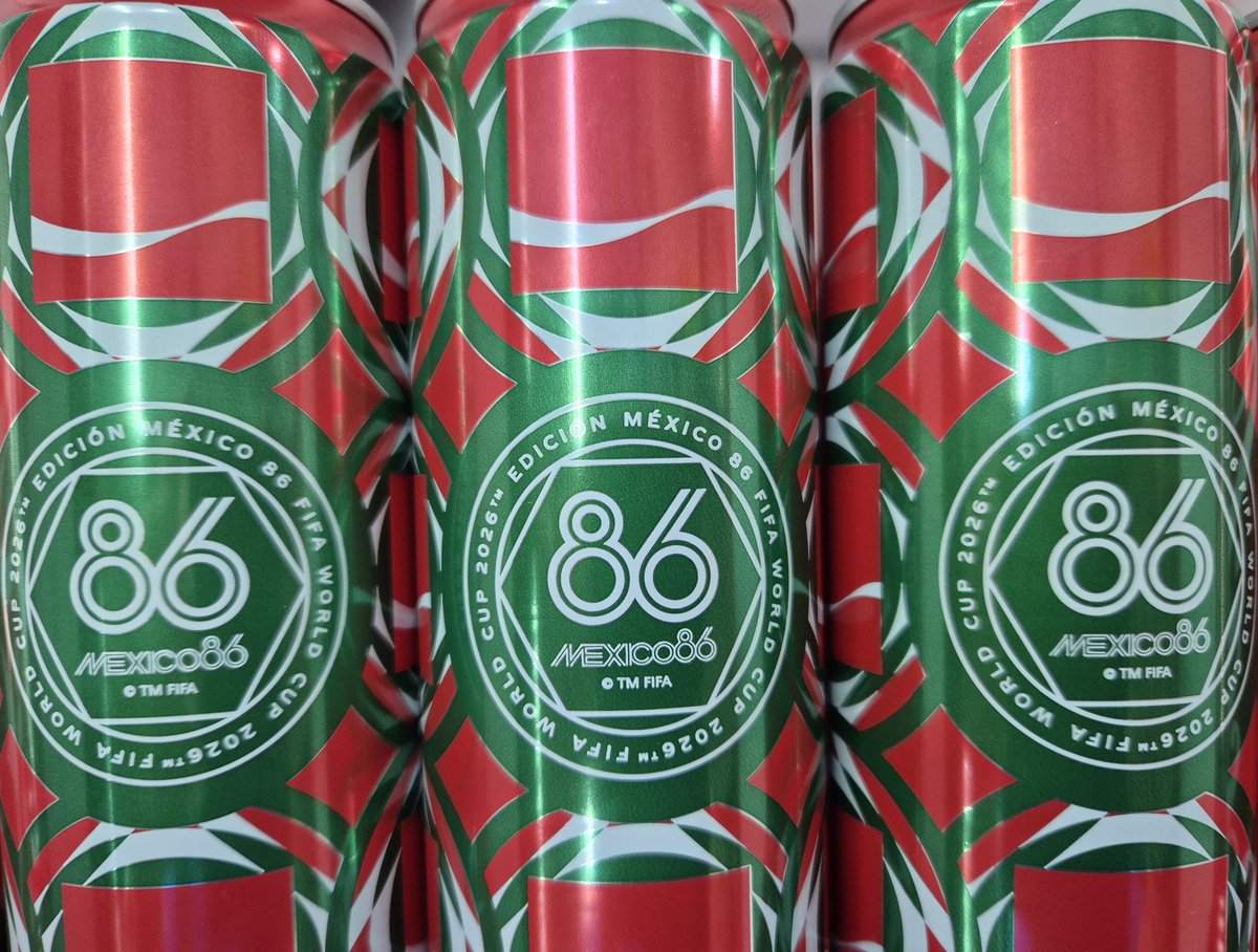 ¿Qué tal este diseño especial que encontré de #México86? 😃⚽️🥤 #FIFAWorldCup