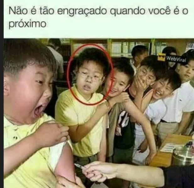 nao to entendendo Brasileiro comemorando e apoiando o bombardeio na Venezuela sendo que nossa situação e da america latina eh praticamente essa imagem