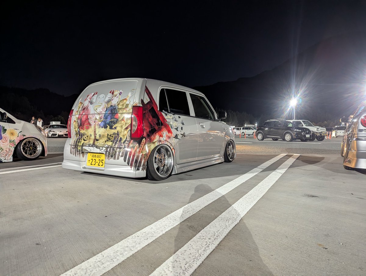 満次郎 ご報告 とりあえずの状態ですが、リアに8j+18入れました!! アクスルが