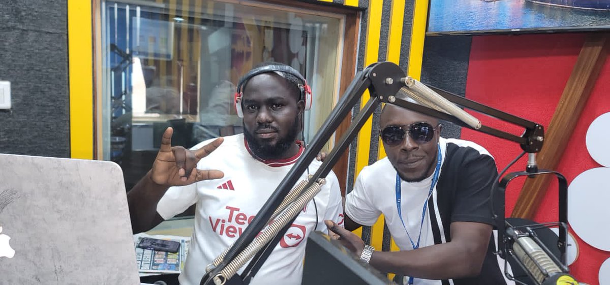 933kfm's tweet image. New year, new vibes ✨ Come hang with @mr_skillzug and @kays_medi on #KFMHitsville 🎶🔥

#NewYearEdition #Hitsville2026