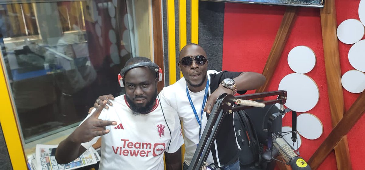 933kfm's tweet image. New year, new vibes ✨ Come hang with @mr_skillzug and @kays_medi on #KFMHitsville 🎶🔥

#NewYearEdition #Hitsville2026