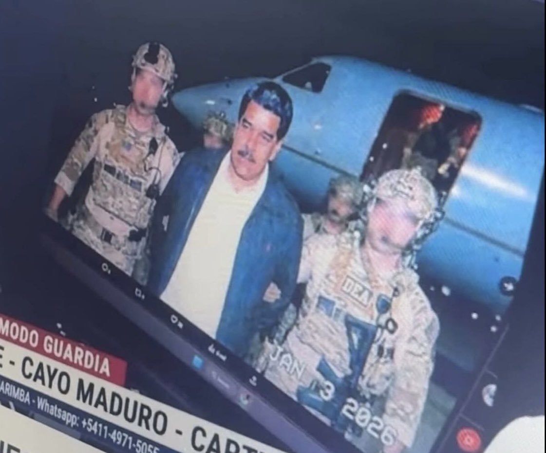 mescojono's tweet photo. Zapatero colaboró en manipular las elecciones de Nicolás Maduro.
RT si quieres que sea el siguiente en ser detenido. https://t.co/ZAKE3vefC3