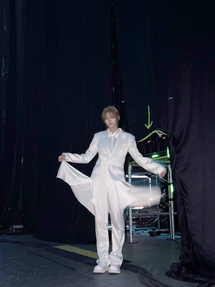 FOHAfinity9's tweet photo. ‘I hope everything today will be a good memory for us. Make sure you rest well. See you tomorrow ❤️’

Shuaibo posted on weverse

#AHOF #AHOFOHA #FOHA #FOHAfinity #AHOF_official #SHUAIBO https://t.co/6aUdjQ6tHZ