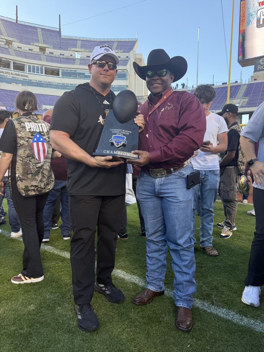 Bret Huth tweet media