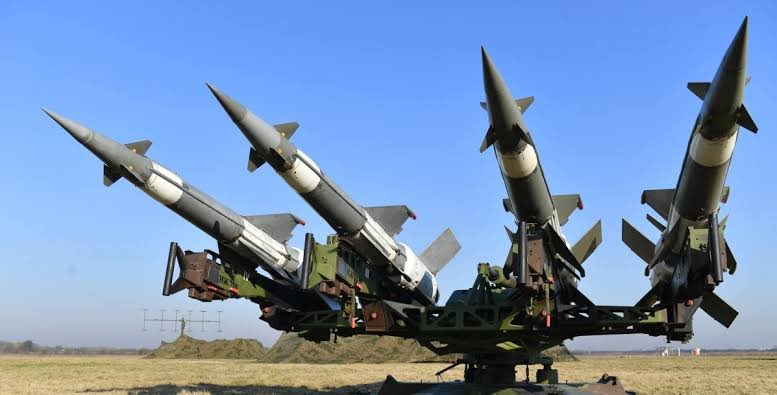 dipoaina1's tweet photo. Sovereign Protection starter pack;😎

Nuclear weapons 
ICBM
Air defense systems 

Forget about any yeye infrastructure or whatever. Just do everything humanly necessary to get those three items. https://t.co/YuXy4LOr4F