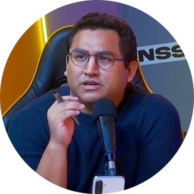 Yo creo que ya estuvo bueno no?

Xq tenemos q admitir pacíficamente q estos hijos de puta defiendan un régimen dictatorial y asesino y q busquen lo mismo para nuestro país a viva voz?

Es hora d contragolpear, es hora d tomar las riendas d la defensa d la patria en todo sentido