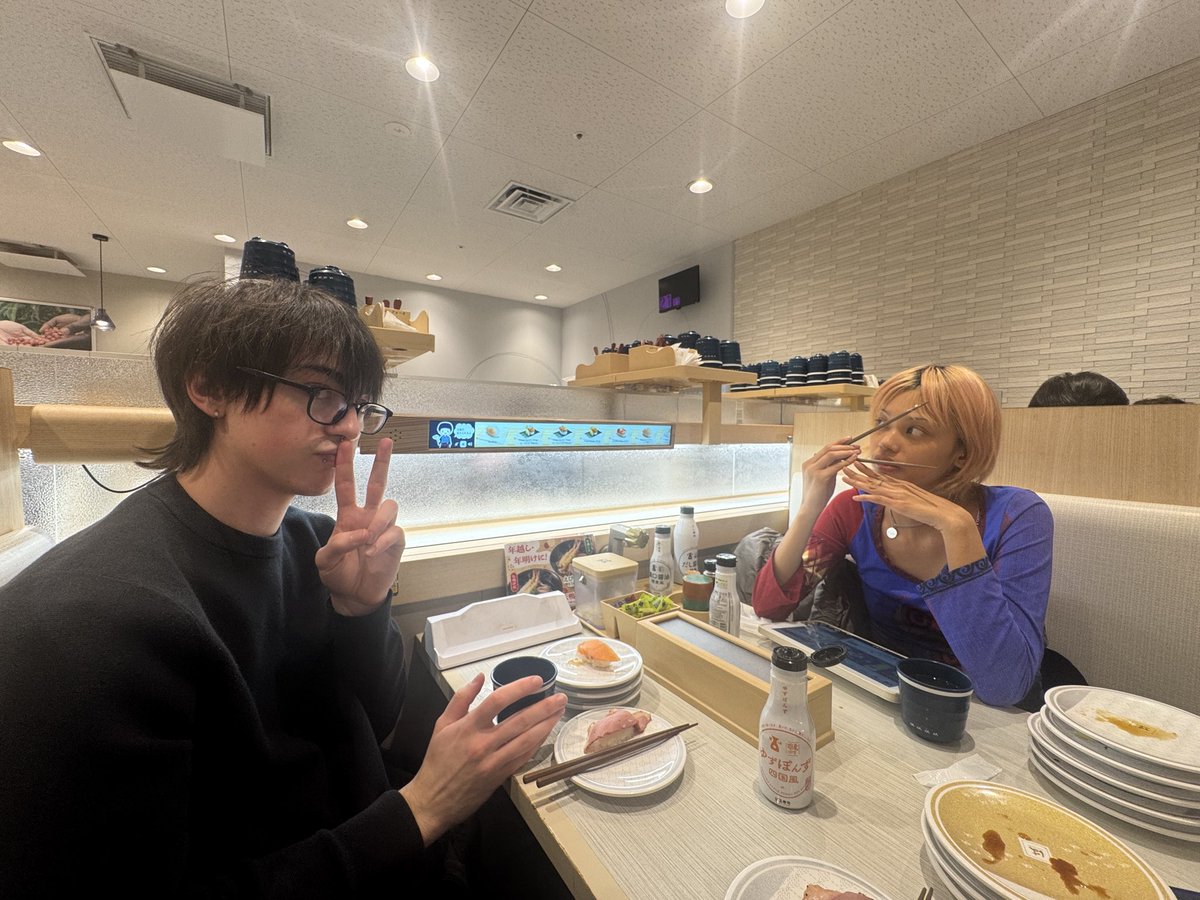 sensitivetooth's tweet image. first day of employment in tokyo i’m sad but sushi after with friends gave me hope #hopecore