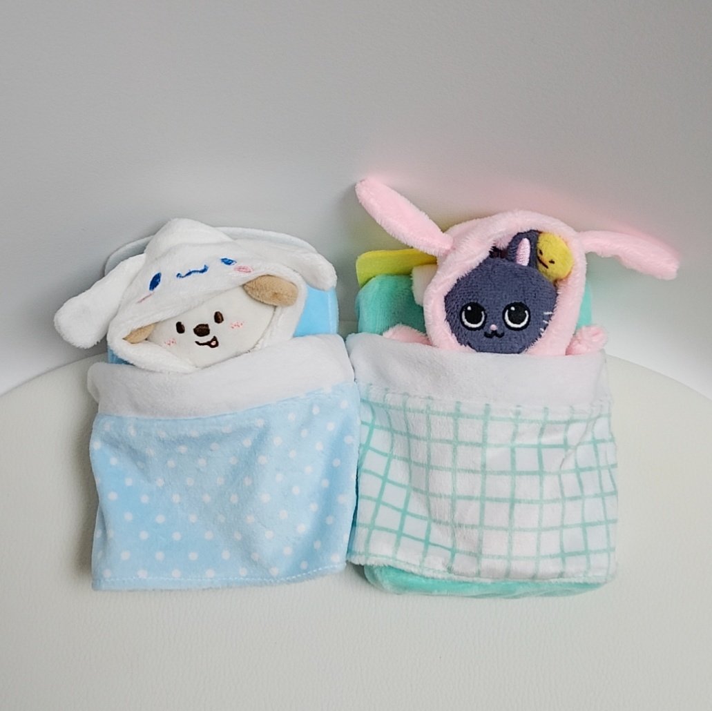 ° ˛ ° ˚* _Π_____*☽*˚ ˛
✩ ˚˛˚*/______/__＼。✩˚  ˚˛    
˚ ˛˚˛˚｜ 田田｜門｜ ˚ ˚
´´ ̛ ̛ ´´ ´´ ´´ ̛ ̛ ´´ ´´ ´´ ̛ ̛ ´´ ´´ ´´ ̛ ̛
home sweet home💕