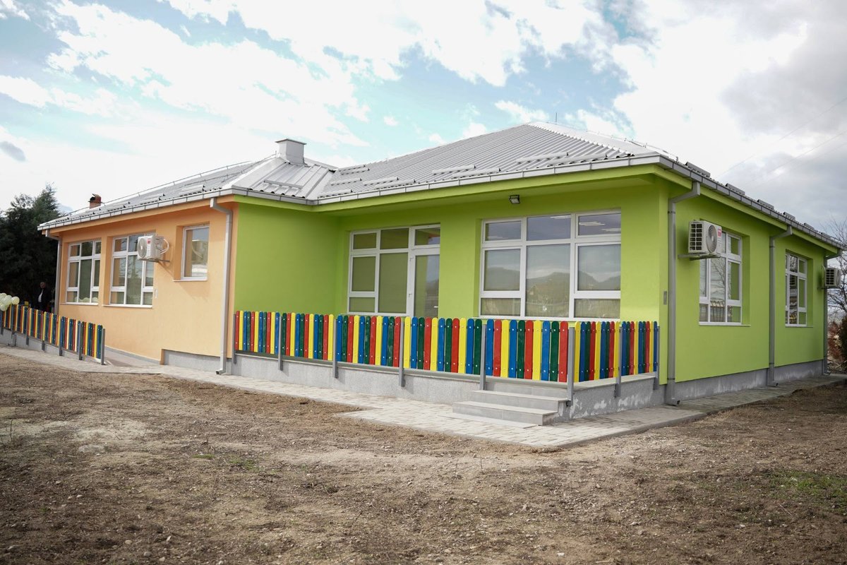 Мицкоски: Втор ден, отвораме втора градинка – оваа Влада води јасна про-семејна политика ⬇️

🔗vlada.mk/mk-MK/odnosi-s…