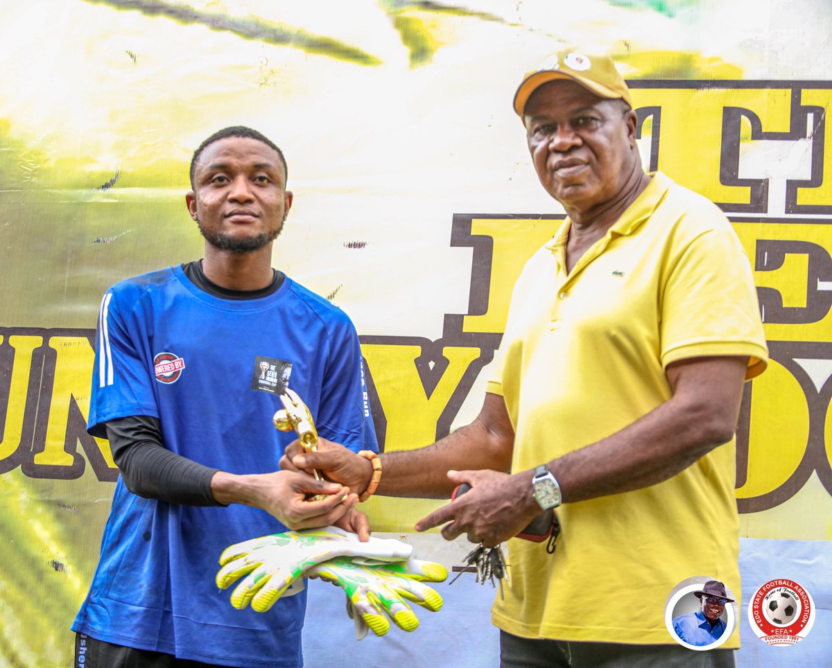 bcityunitycup's tweet photo. BEST GOALKEEPER — OKHIRIA JEFFERY (EGOR) ⭐️🧤 

#BeninUnityCup25byNeda
#SenatorNedaImasuen
#EdoSouthSenatorialDistrict
#UnityThroughSports https://t.co/a7OnG8DY4S